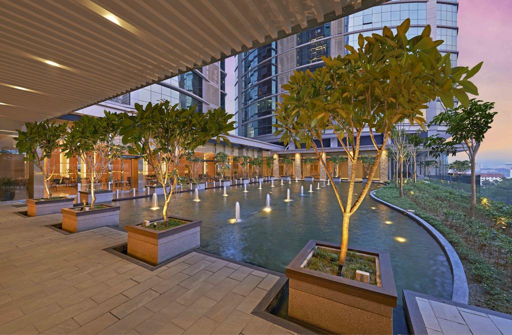 Ve Hotel & Residence Куала Лумпур Екстериор снимка